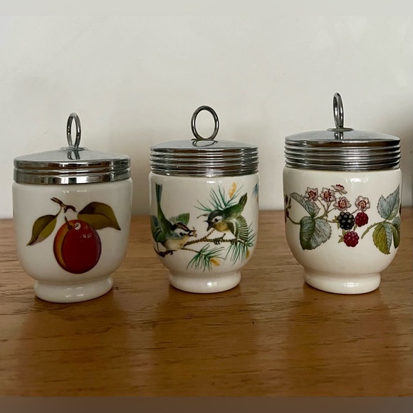 Vintage Royal Worcester Porcelain Egg Coddler Set of 3 - Picture 2 of 10